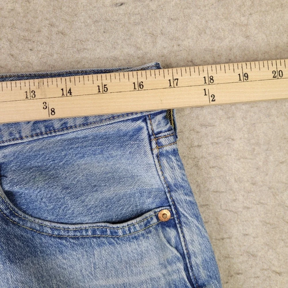 Levis Premium 501 ST Jeans Mens 32x25 Big E Button Fly Blue Light Wash Straight